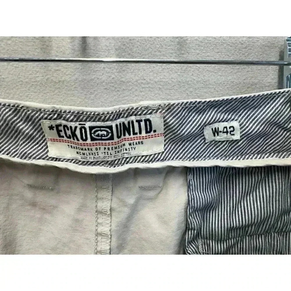 Vintage Ecko Unltd Shorts Men's W-42 Chino Pockets Classic Casual 12" Inseam - Picture 7 of 11